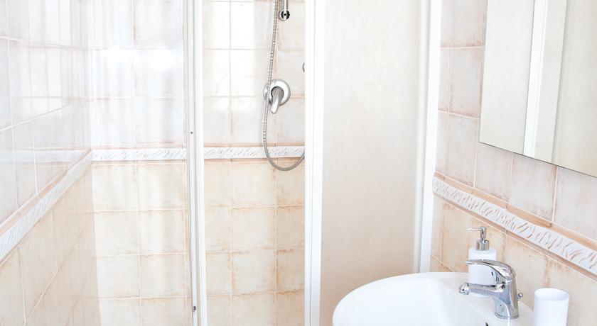 B&B Cagliari Ariosto กาญารี ห้อง รูปภาพ