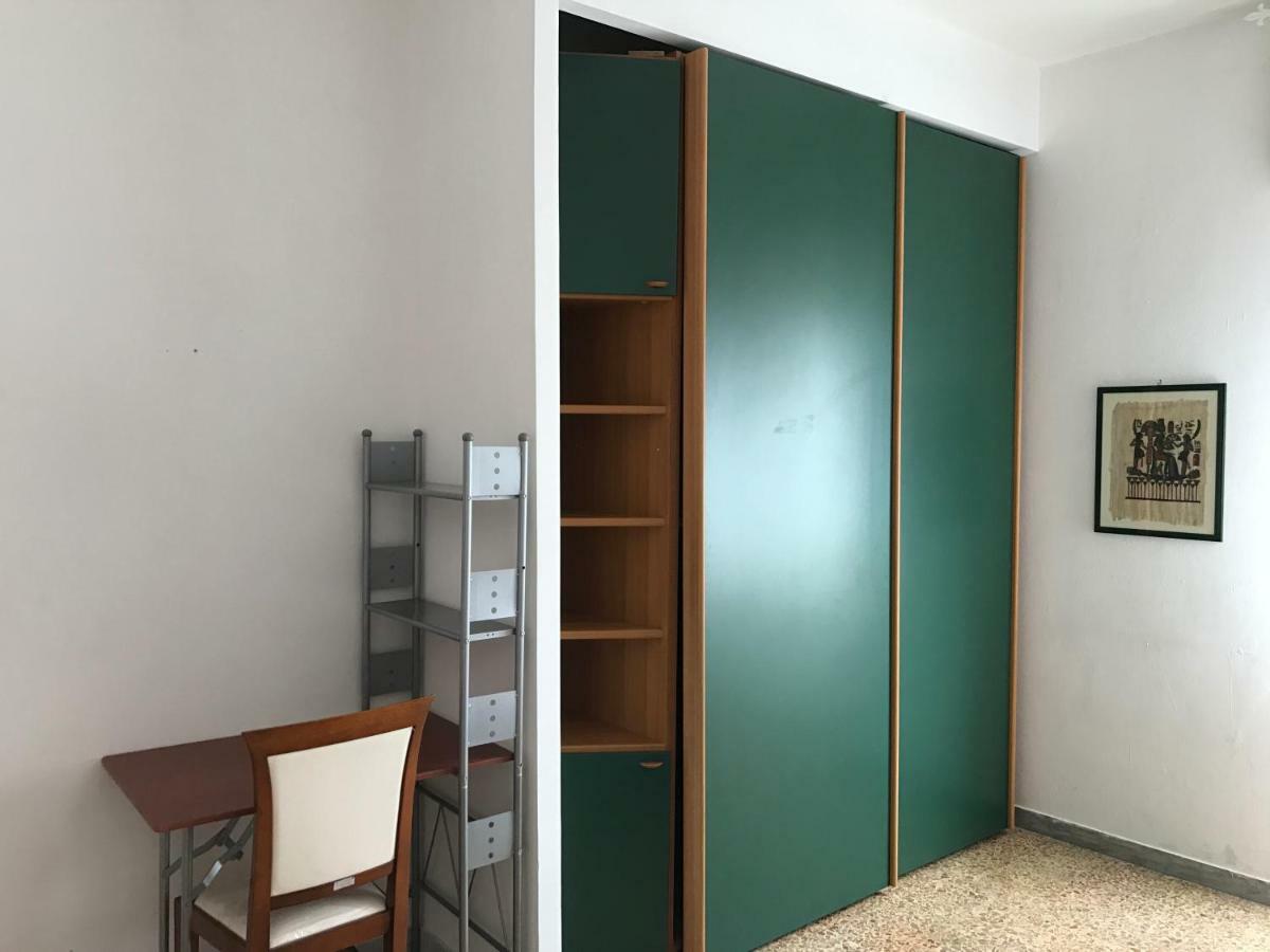 B&B Cagliari Ariosto กาญารี ภายนอก รูปภาพ