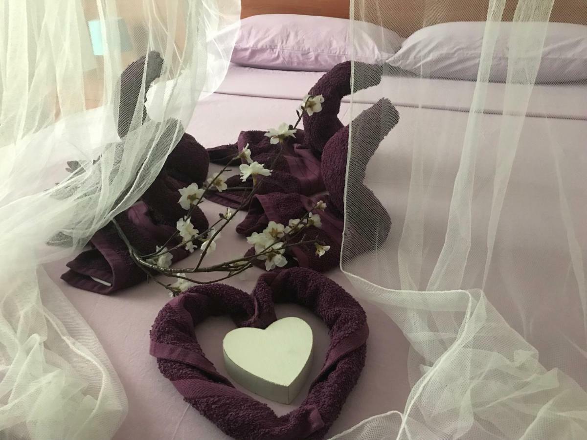 B&B Cagliari Ariosto กาญารี ภายนอก รูปภาพ